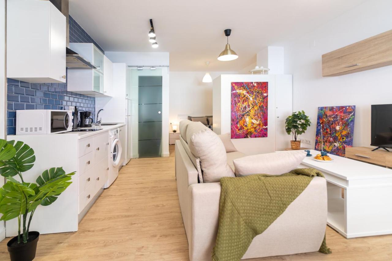 Malagueta Freshapartments Малага Экстерьер фото